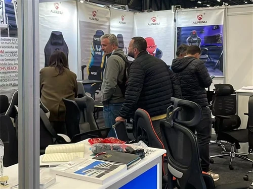 ALINUNU DeFu Expo Brazilia: Transformarea conversațiilor în contracte
